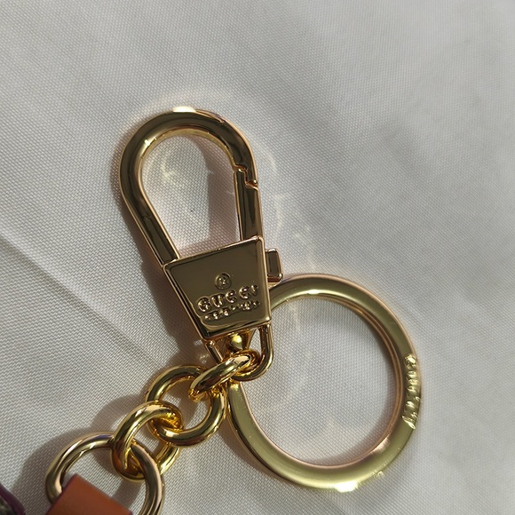 GUCCI Brown Dachshund Keychain - Picture 3 of 8